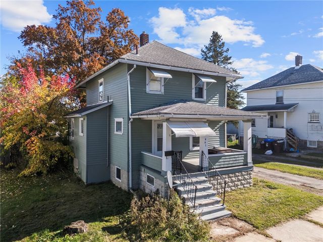 401 McClure Avenue, Sharon, PA 16146