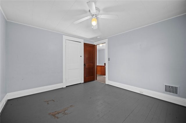 401 McClure Avenue, Sharon, PA 16146