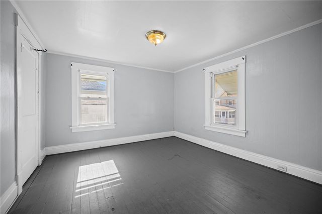 401 McClure Avenue, Sharon, PA 16146