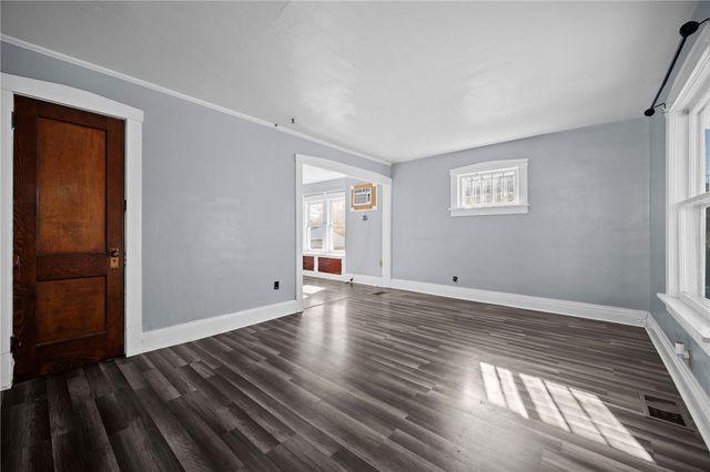 401 McClure Avenue, Sharon, PA 16146