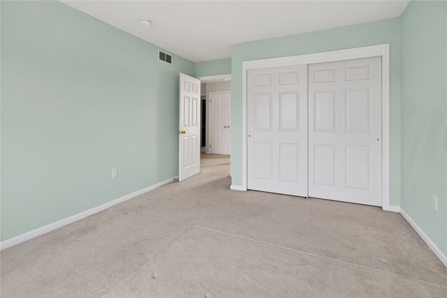 8 Foxe Commons, Chili, NY 14624