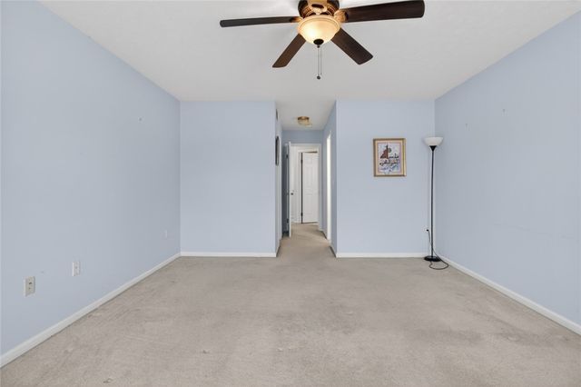 8 Foxe Commons, Chili, NY 14624