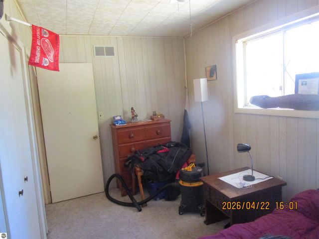 5179 W M-55, Tawas City, MI 48763