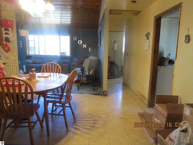 5179 W M-55, Tawas City, MI 48763