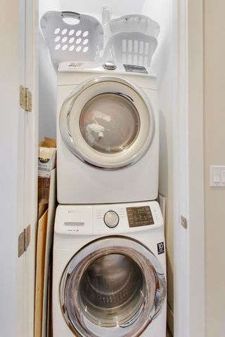 2910 W Palmer Street 2, Chicago, IL 60647