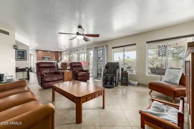 4627 E LA MIRADA Way, Phoenix, AZ 85044