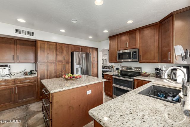 4627 E LA MIRADA Way, Phoenix, AZ 85044