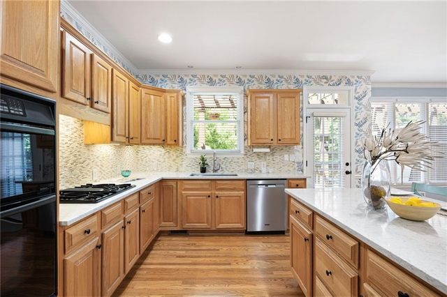 4386 Paces Point Circle SE, Smyrna, GA 30080