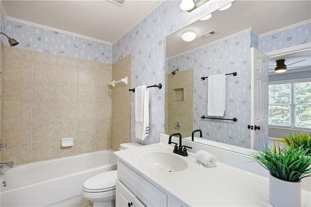 4386 Paces Point Circle SE, Smyrna, GA 30080