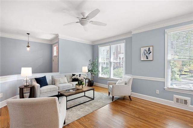 4386 Paces Point Circle SE, Smyrna, GA 30080