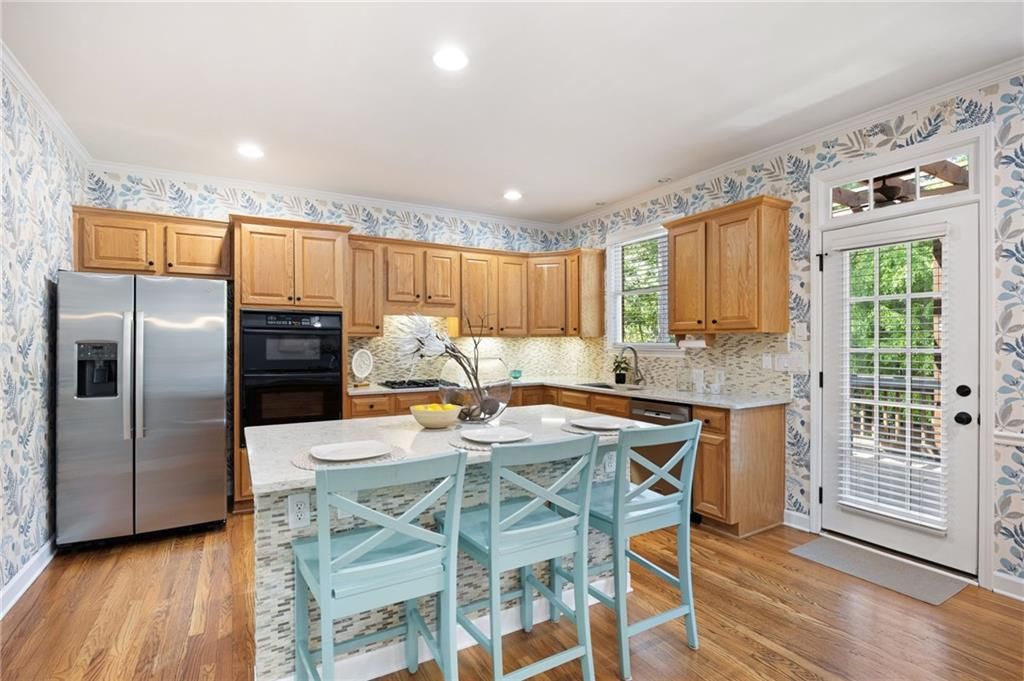 Image 13 of property listing at 4386 Paces Point Circle SE, Smyrna, GA 30080