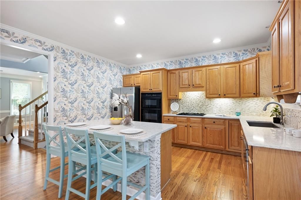 Image 14 of property listing at 4386 Paces Point Circle SE, Smyrna, GA 30080