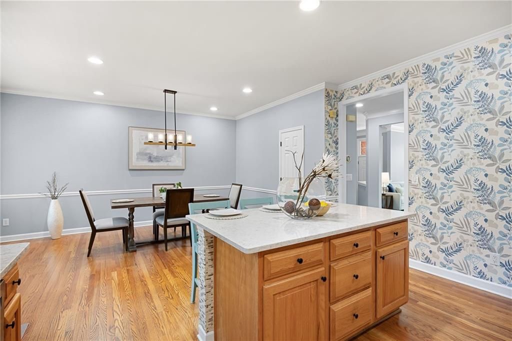 Image 16 of property listing at 4386 Paces Point Circle SE, Smyrna, GA 30080