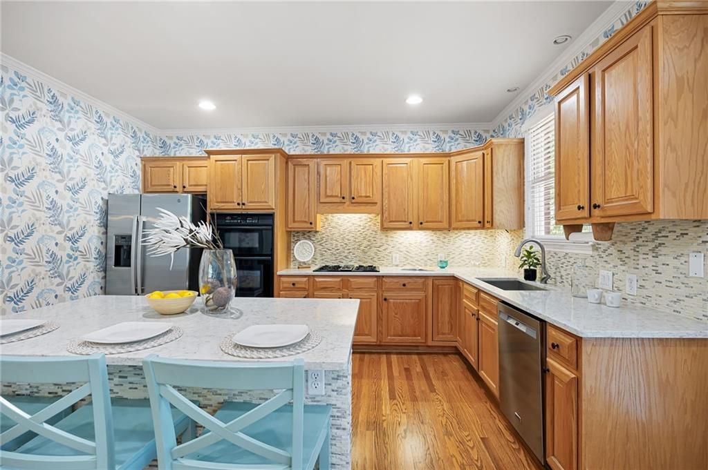 Image 17 of property listing at 4386 Paces Point Circle SE, Smyrna, GA 30080