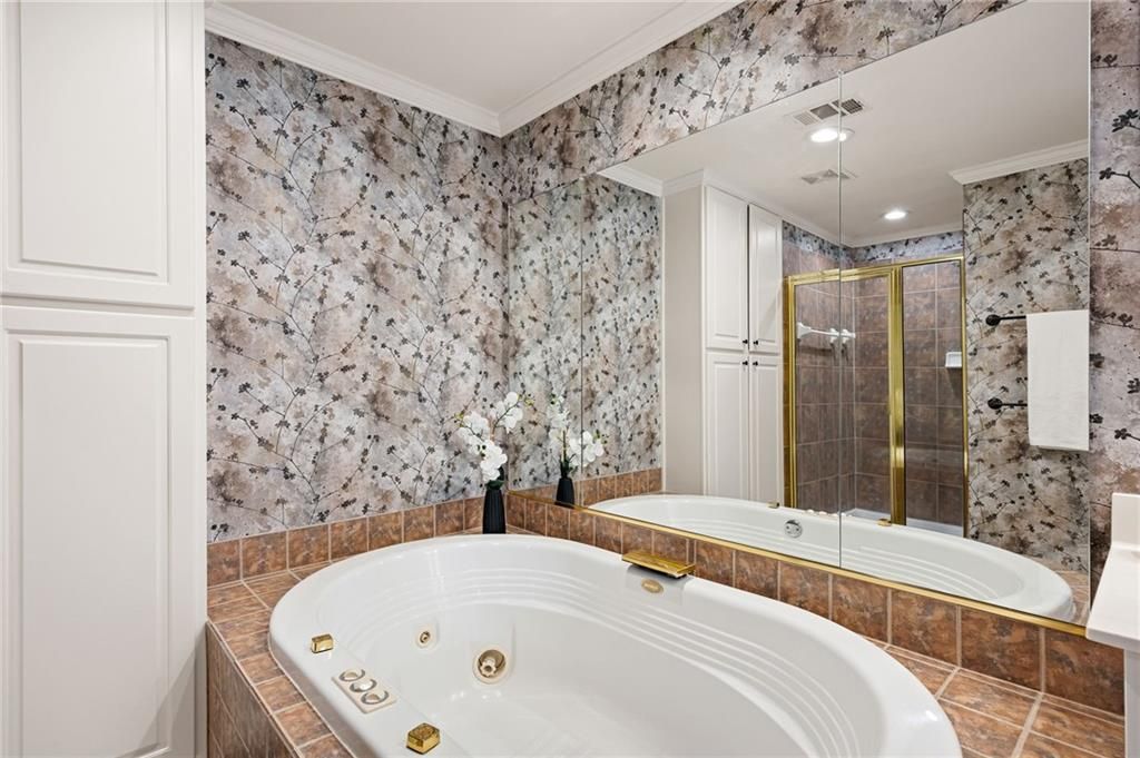 Image 28 of property listing at 4386 Paces Point Circle SE, Smyrna, GA 30080
