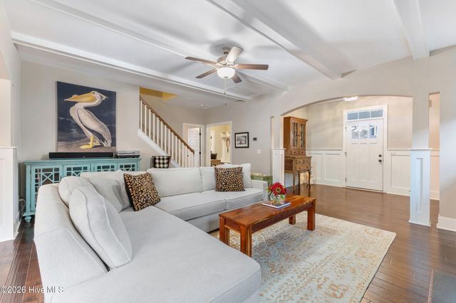 346 Hanover Lakes Drive, Wilmington, NC 28401