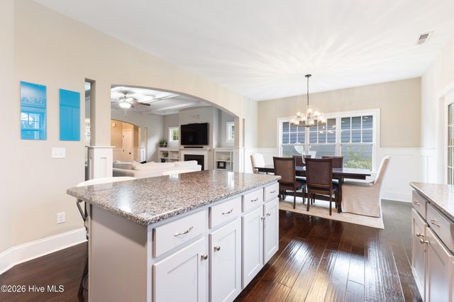 346 Hanover Lakes Drive, Wilmington, NC 28401