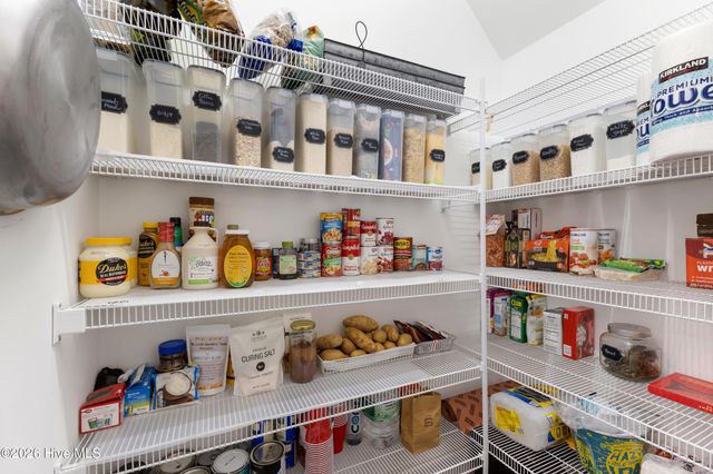 346 Hanover Lakes Drive, Wilmington, NC 28401