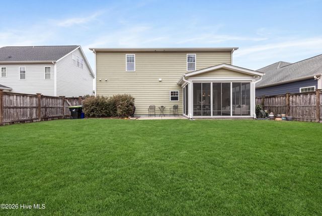 346 Hanover Lakes Drive, Wilmington, NC 28401