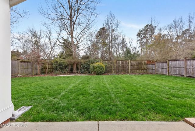 346 Hanover Lakes Drive, Wilmington, NC 28401