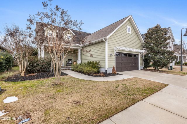 346 Hanover Lakes Drive, Wilmington, NC 28401