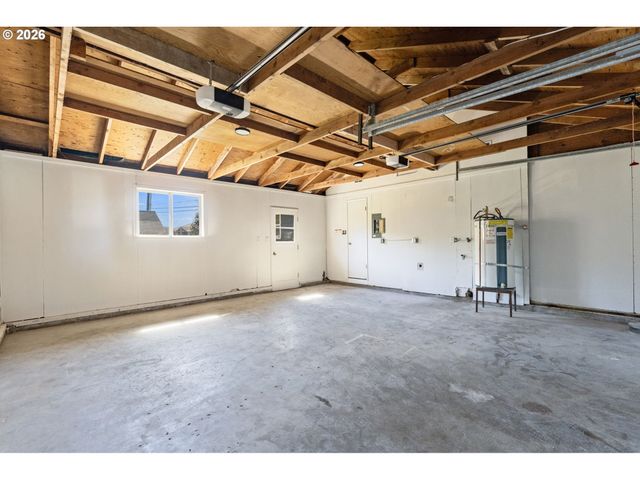 280 Nw 23RD St, Gresham, OR 97030