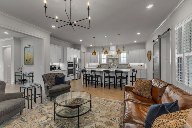 265 Stephens Valley Blvd, Nashville, TN 37221