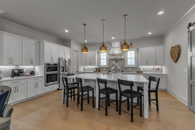 265 Stephens Valley Blvd, Nashville, TN 37221