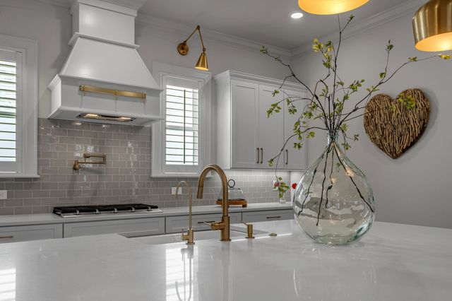 265 Stephens Valley Blvd, Nashville, TN 37221