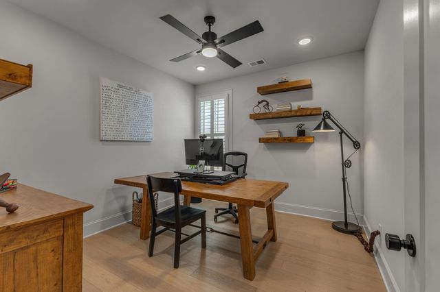 265 Stephens Valley Blvd, Nashville, TN 37221