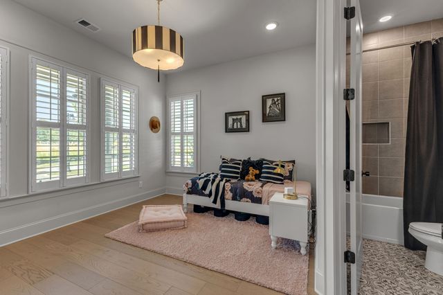 265 Stephens Valley Blvd, Nashville, TN 37221