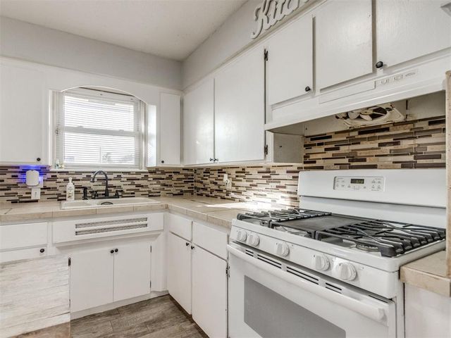 4201 Epperly Drive, Del City, OK 73115