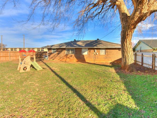 4201 Epperly Drive, Del City, OK 73115