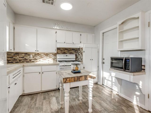 4201 Epperly Drive, Del City, OK 73115