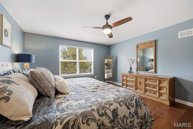 11 Lambeth Lane, Dardenne Prairie, MO 63368