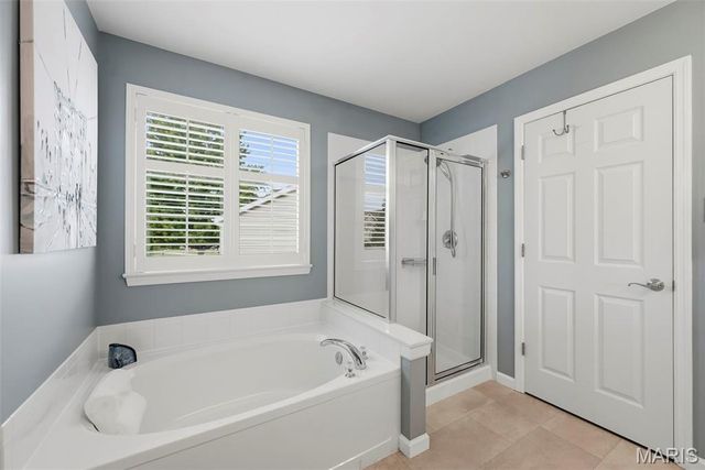 11 Lambeth Lane, Dardenne Prairie, MO 63368