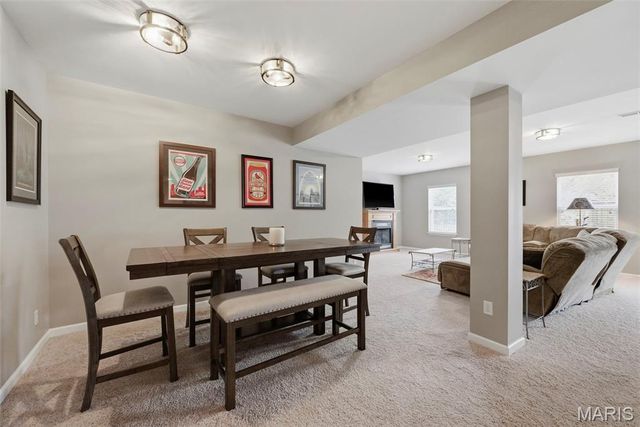 11 Lambeth Lane, Dardenne Prairie, MO 63368