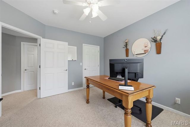 11 Lambeth Lane, Dardenne Prairie, MO 63368