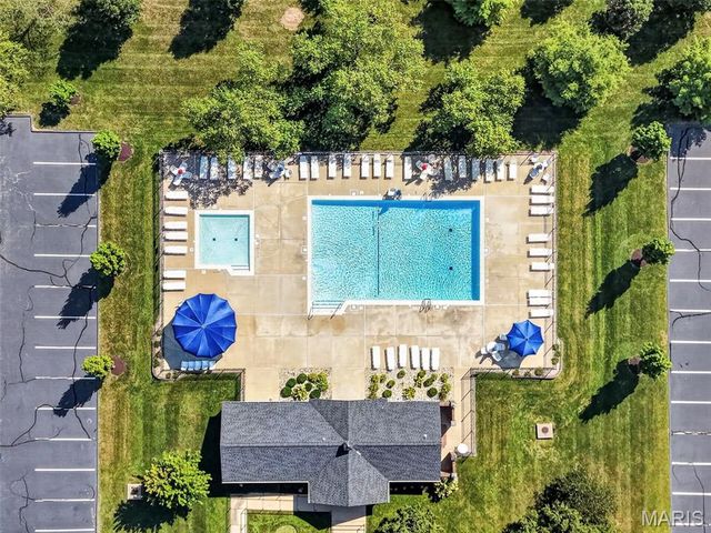 11 Lambeth Lane, Dardenne Prairie, MO 63368