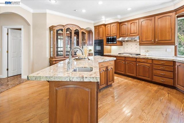 720 Rutherford Cir, Brentwood, CA 94513