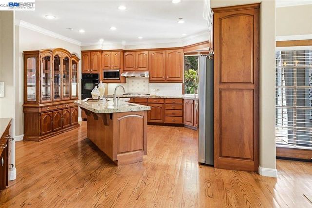720 Rutherford Cir, Brentwood, CA 94513