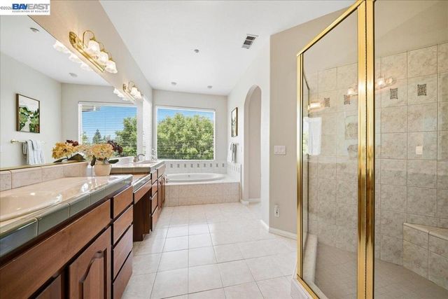 720 Rutherford Cir, Brentwood, CA 94513