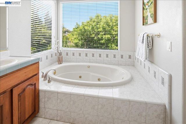 720 Rutherford Cir, Brentwood, CA 94513