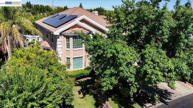 720 Rutherford Cir, Brentwood, CA 94513