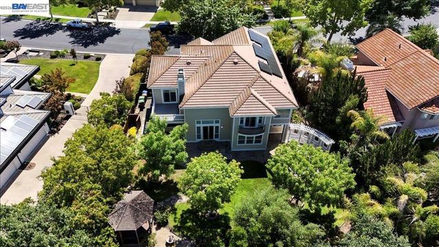 720 Rutherford Cir, Brentwood, CA 94513