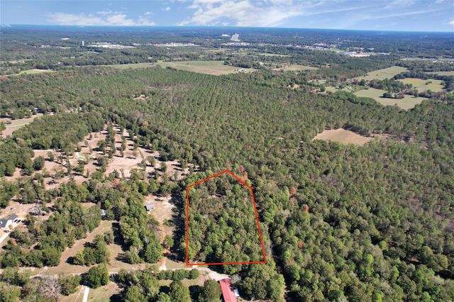 695 Piney Trail, Livingston, TX 77351