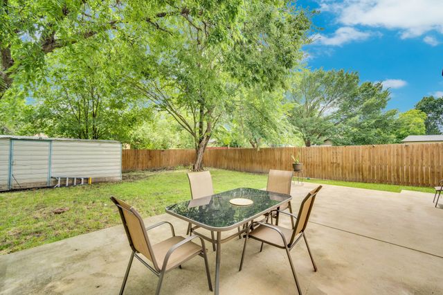 206 E Chico Drive, Garland, TX 75041