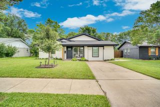 206 E Chico Drive, Garland, TX 75041