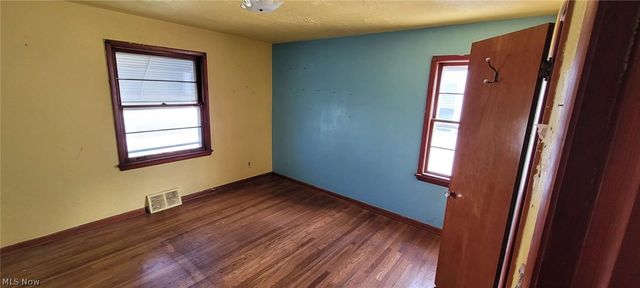 21250 Wilmore Avenue, Euclid, OH 44123