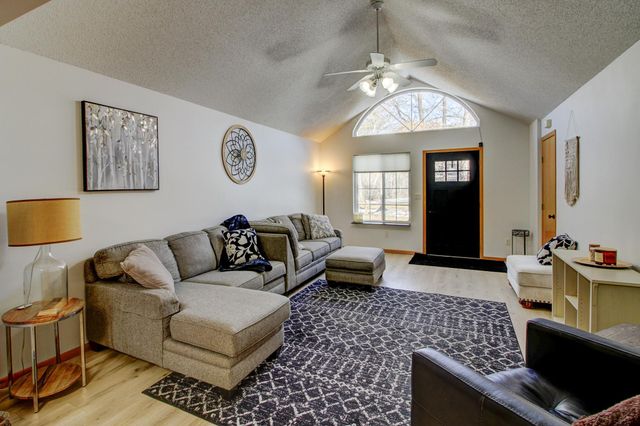 4481 Hartley Oaks Drive, Brainerd, MN 56401